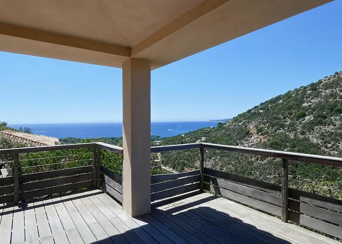 Les Terrasses De Scalegiu بيت للعطل *