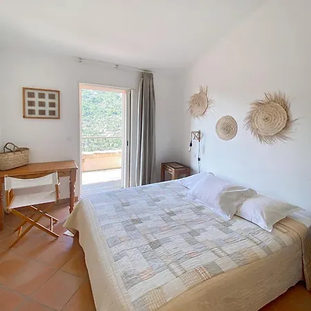 Les Terrasses De Scalegiu