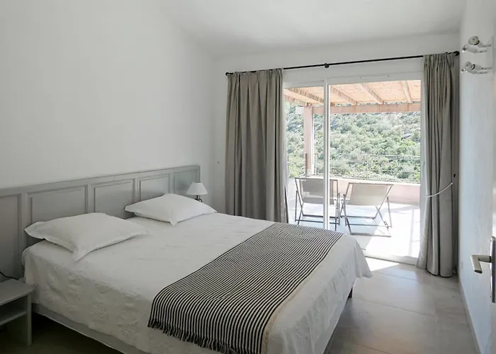 Les Terrasses De Scalegiu