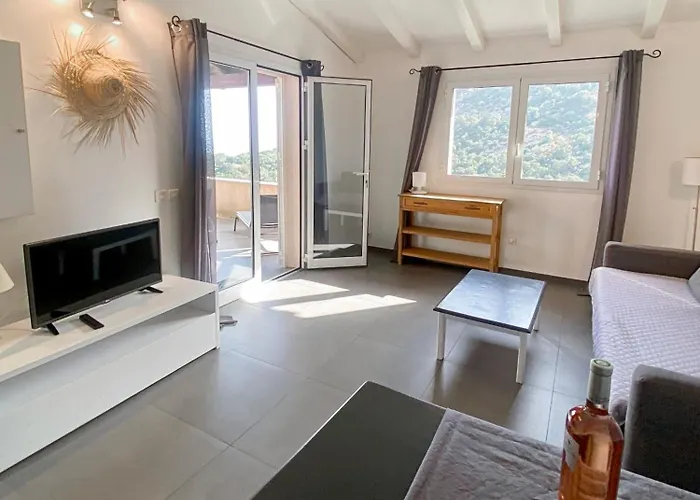 Tatil Evi Les Terrasses De Scalegiu